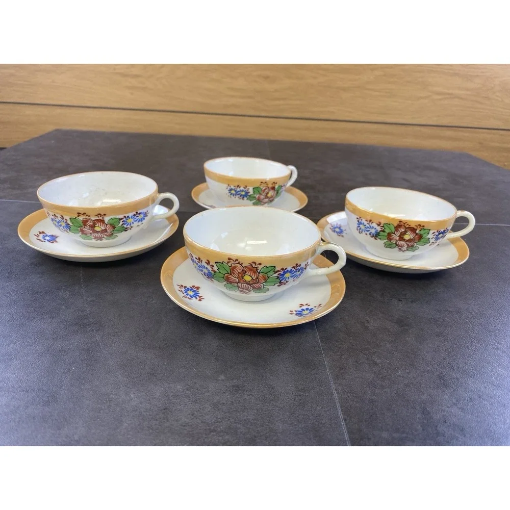 VTG Floral set of 4 teacups and saucers.Handpainted in Japan
